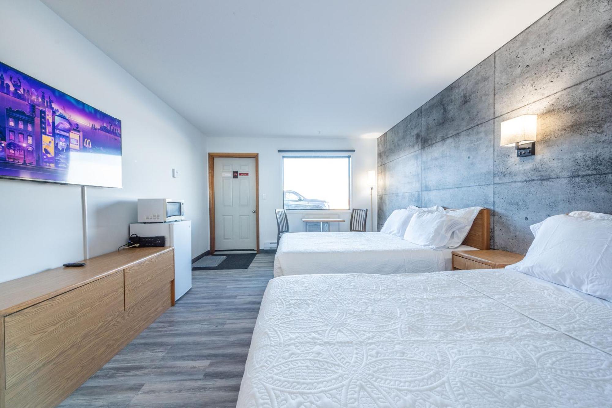 Beiseker Blue Horse Motel מראה חיצוני תמונה